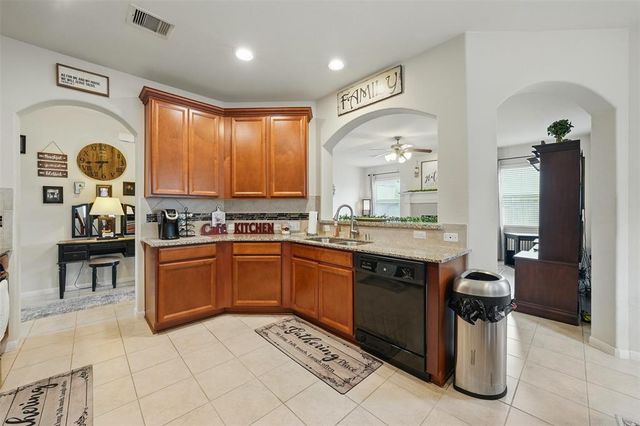 20306 Peralta Cliff Trail, Richmond, TX 77407