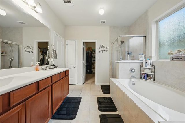 20306 Peralta Cliff Trail, Richmond, TX 77407