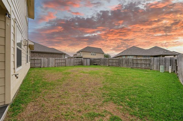 20306 Peralta Cliff Trail, Richmond, TX 77407