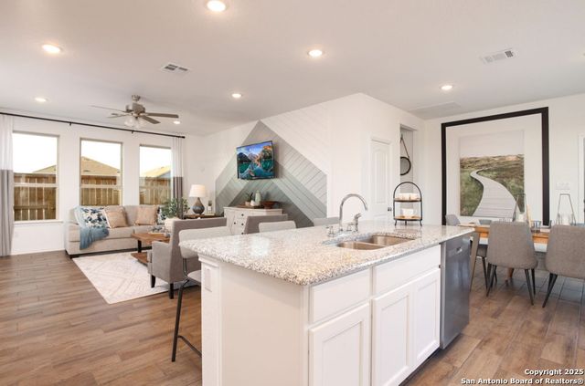 6754 Velma Path, San Antonio, TX 78253