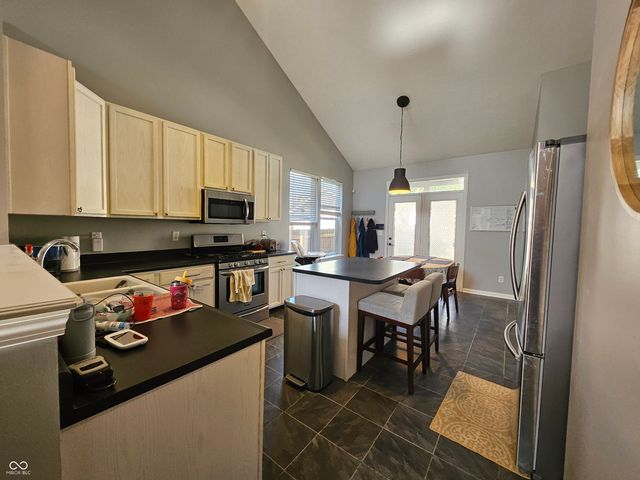 2311 N Alabama Street, Indianapolis, IN 46205