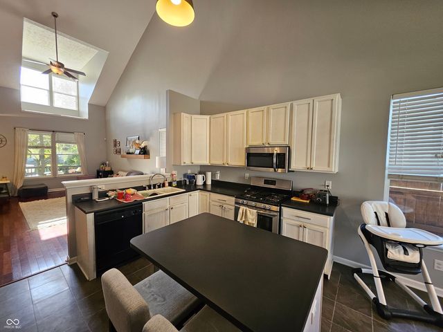 2311 N Alabama Street, Indianapolis, IN 46205