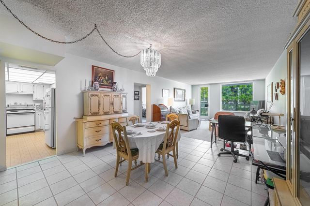 3450 S Ocean Boulevard 206, Palm Beach, FL 33480