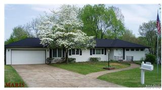 10514 Green Slope Drive, St Louis, MO 63136