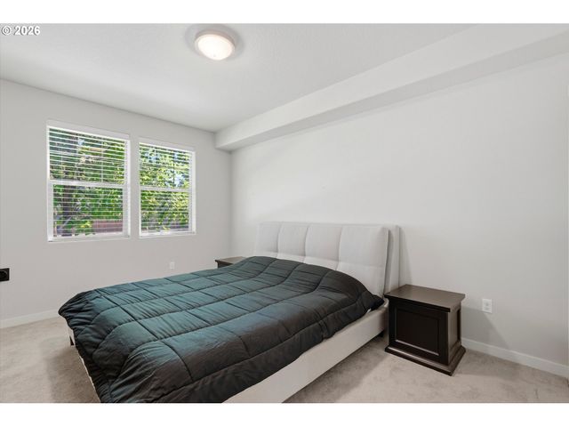 16322 Nw CHADWICK Way 102, Portland, OR 97229