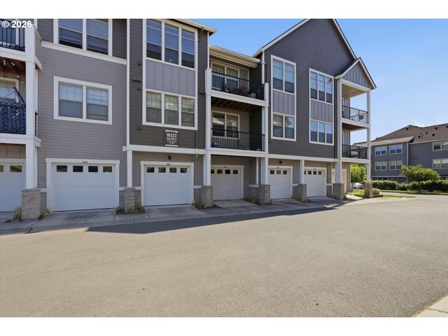 16322 Nw CHADWICK Way 102, Portland, OR 97229