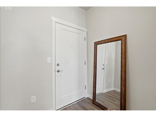 16322 Nw CHADWICK Way 102, Portland, OR 97229