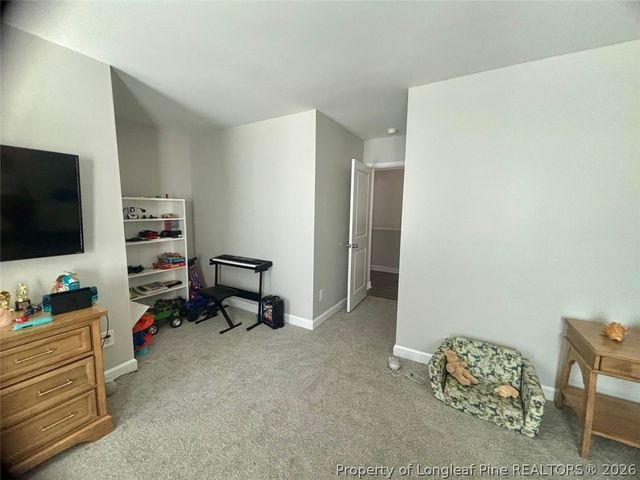 215 AMBERGATE Drive, Youngsville, NC 27596