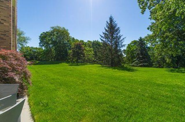 1000 Urlin Avenue, 15, Grandview Heights, OH 43212