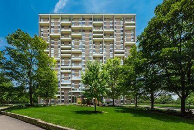1000 Urlin Avenue, 15, Grandview Heights, OH 43212