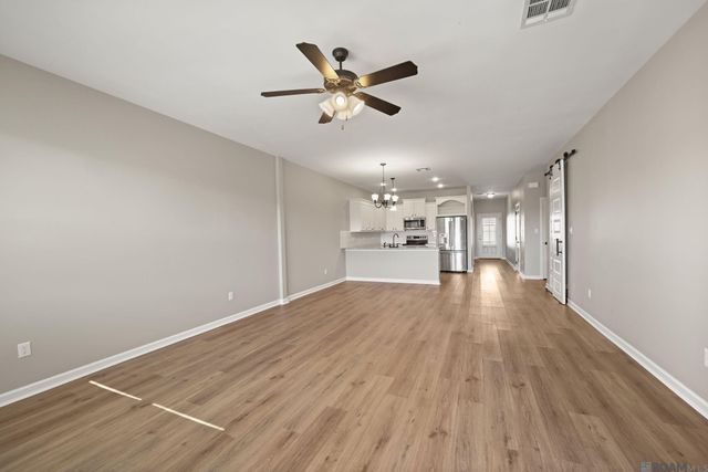 17455 Berkshire Dr, Prairieville, LA 70769