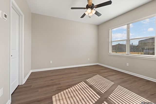 17455 Berkshire Dr, Prairieville, LA 70769