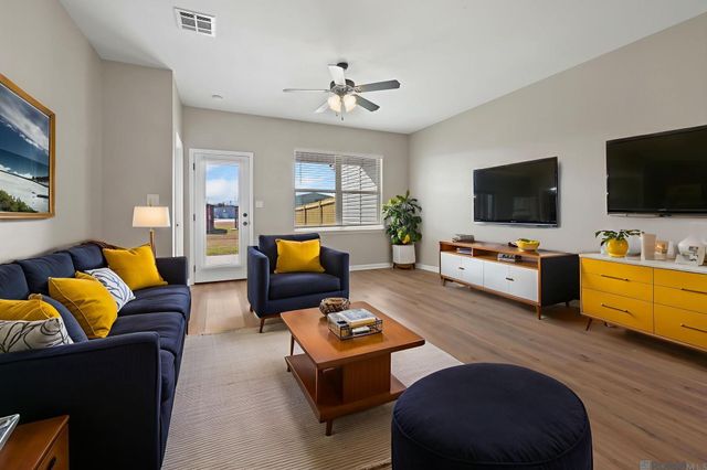 17455 Berkshire Dr, Prairieville, LA 70769