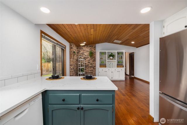 3400 Trumpeter Drive, Mount Vernon, WA 98273