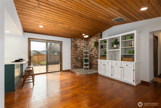 3400 Trumpeter Drive, Mount Vernon, WA 98273