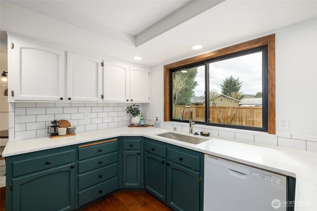 3400 Trumpeter Drive, Mount Vernon, WA 98273