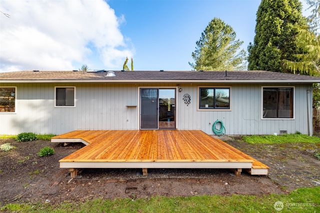 3400 Trumpeter Drive, Mount Vernon, WA 98273