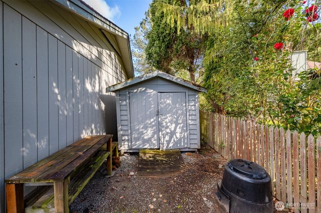 3400 Trumpeter Drive, Mount Vernon, WA 98273