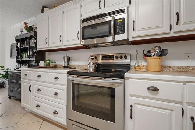 1980 Ark E Drive, Semmes, AL 36575