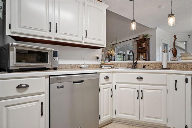 1980 Ark E Drive, Semmes, AL 36575