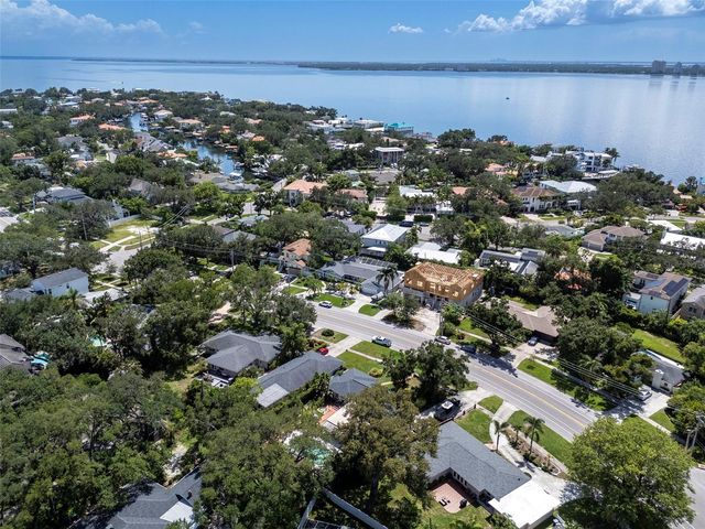 451 W DAVIS BOULEVARD, Tampa, FL 33606