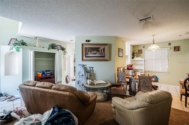 427 LARK COURT, Kissimmee, FL 34759