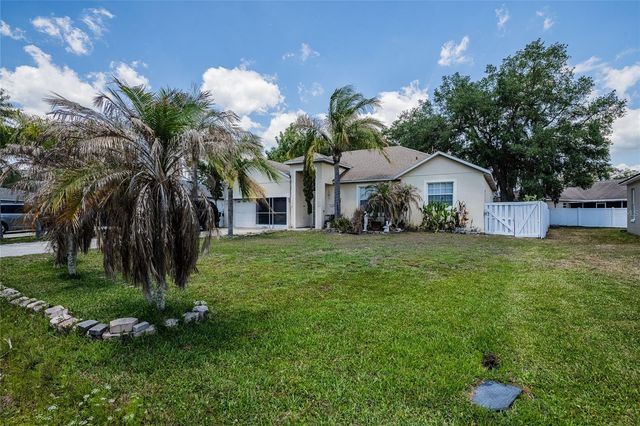 427 LARK COURT, Kissimmee, FL 34759