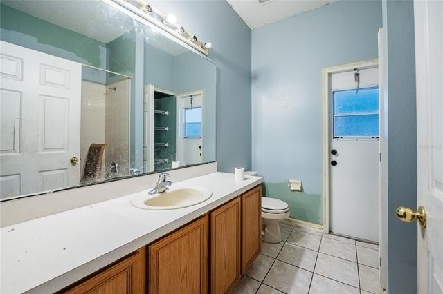 427 LARK COURT, Kissimmee, FL 34759