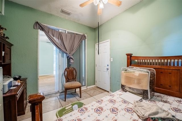 427 LARK COURT, Kissimmee, FL 34759