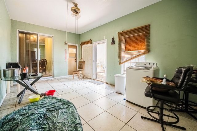 427 LARK COURT, Kissimmee, FL 34759