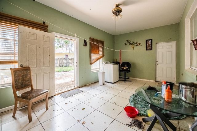 427 LARK COURT, Kissimmee, FL 34759