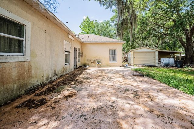 427 LARK COURT, Kissimmee, FL 34759