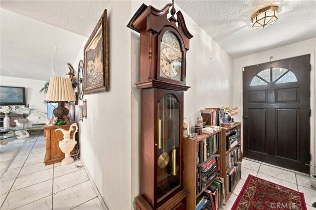 12011 Jouett, Sylmar, CA 91342