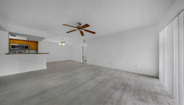 5760 Rock Island Rd 321, Tamarac, FL 33319