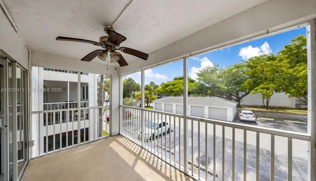 5760 Rock Island Rd 321, Tamarac, FL 33319