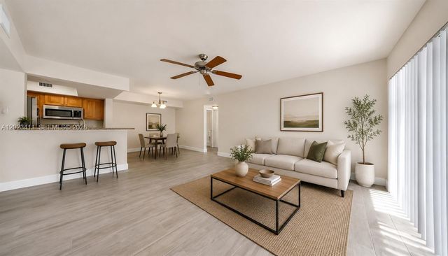 5760 Rock Island Rd 321, Tamarac, FL 33319