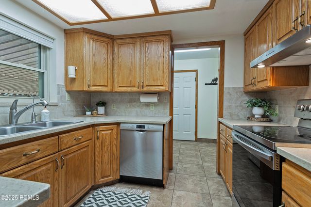 2575 W State Rd. 32, Peoa, UT 84061