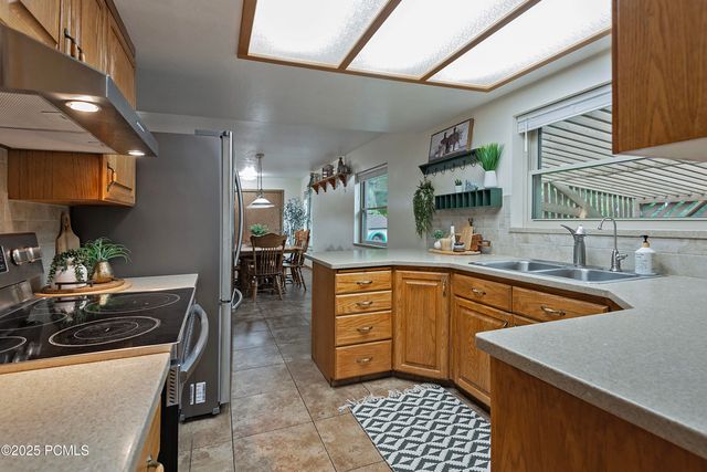 2575 W State Rd. 32, Peoa, UT 84061