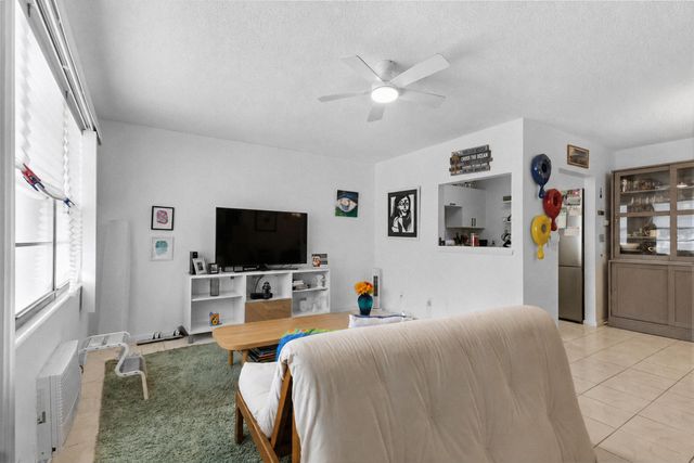 18 Prescott A, Deerfield Beach, FL 33442