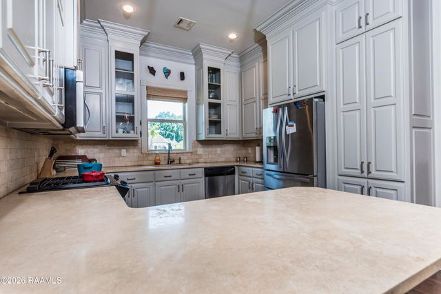 301 Summerland Key Lane, Lafayette, LA 70508