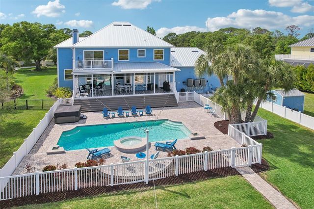 8107 SIERRA MANOR LANE, Tampa, FL 33635