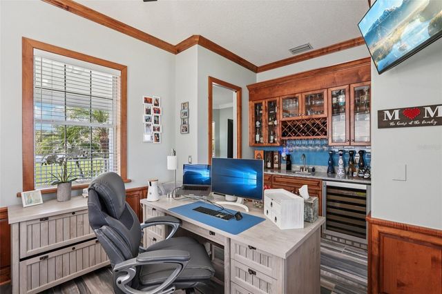 8107 SIERRA MANOR LANE, Tampa, FL 33635