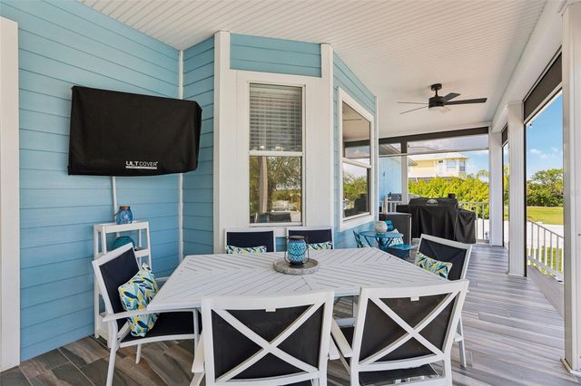 8107 SIERRA MANOR LANE, Tampa, FL 33635