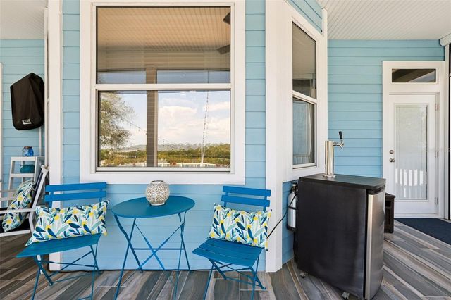 8107 SIERRA MANOR LANE, Tampa, FL 33635