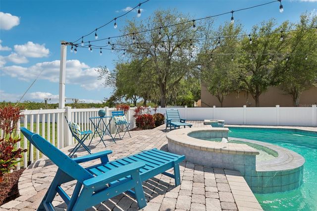 8107 SIERRA MANOR LANE, Tampa, FL 33635