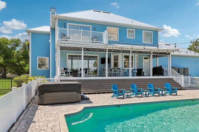 8107 SIERRA MANOR LANE, Tampa, FL 33635