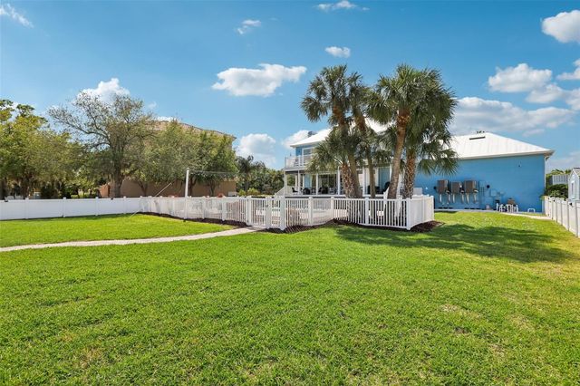 8107 SIERRA MANOR LANE, Tampa, FL 33635