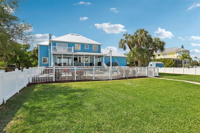 8107 SIERRA MANOR LANE, Tampa, FL 33635