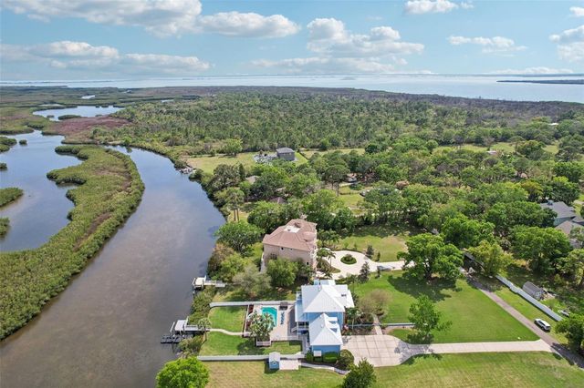 8107 SIERRA MANOR LANE, Tampa, FL 33635