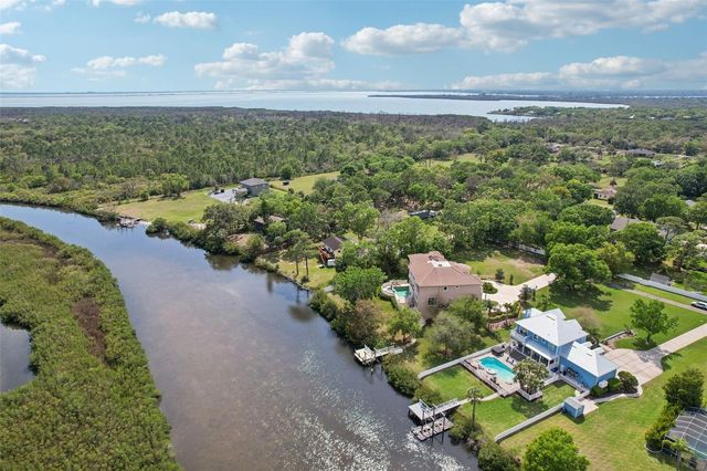 8107 SIERRA MANOR LANE, Tampa, FL 33635